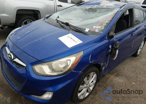 2013 Hyundai Accent Se z USA, uszkodzony, nr VIN KMHCU5AEXDU091541